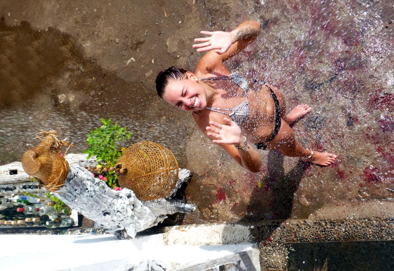 Gipsy Backpackers Hostel Gili Trawangan Luaran gambar